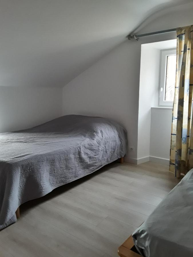 Gite Le Jaya Saint-Georges-de-Luzençon Esterno foto